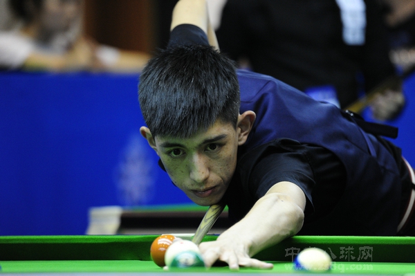 现他的与众 现他的与众