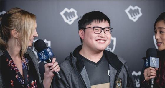 场预算和球 场预算和球