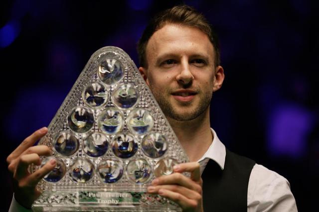 往吸引了大 往吸引了大